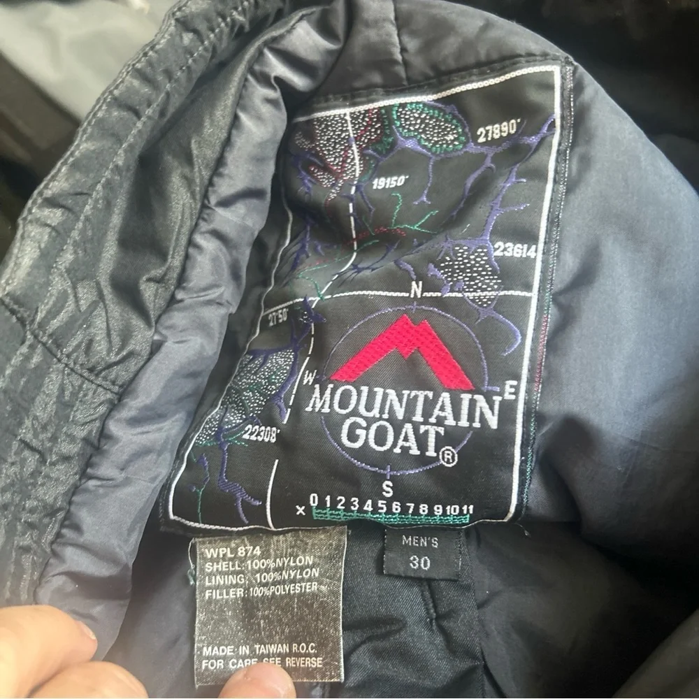 “Mountain Goat” Men’s Ski/Snowboard pants size 30 black